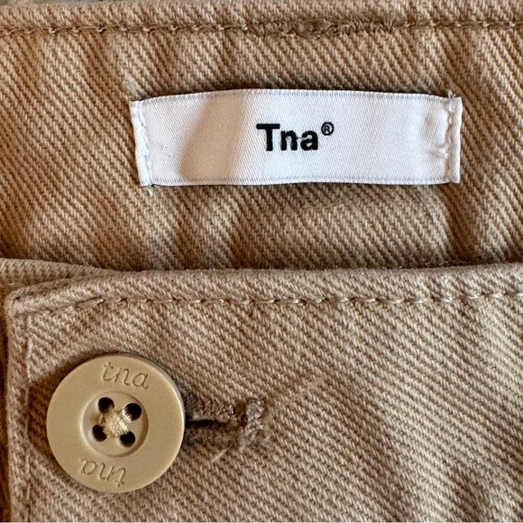 Aritzia TNA Corbett Cargo Pant Size 12 Tan Loose Baggy Wide Leg 90s Y2K Utility - Picture 9 of 16